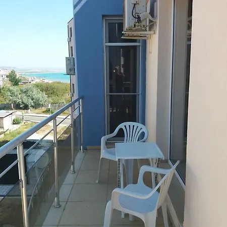 Апартаменты Golden Sea View 1