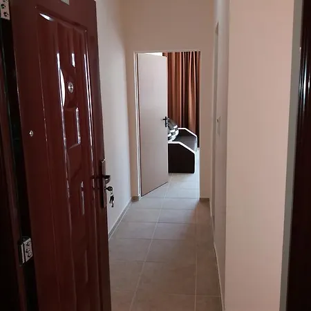 Апартаменты Golden Sea View 1 *