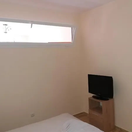 Golden Sea View 1 Appartement *