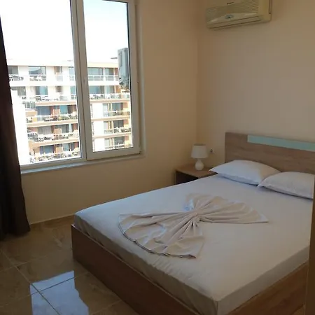 Golden Sea View 1 * Pomorie